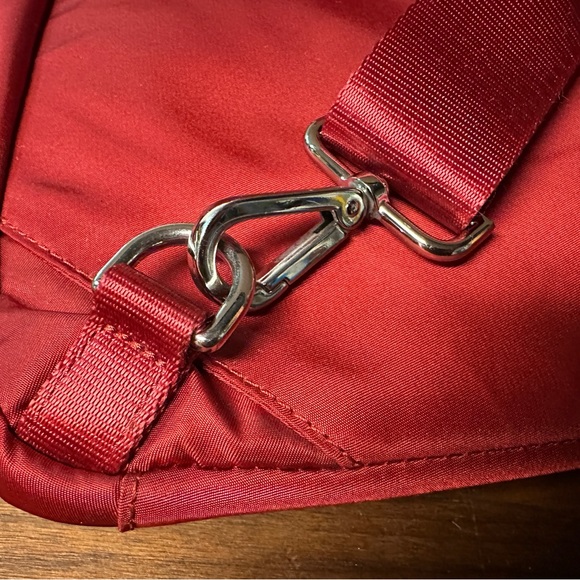 EPSOM TUMI business travel backpack. - Picture 4 of 6